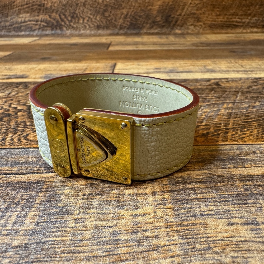 Auth Louis Vuitton Koala Lock Cream And Red Bracelet Small SN0068 Gold Hardware - Picture 1 of 15